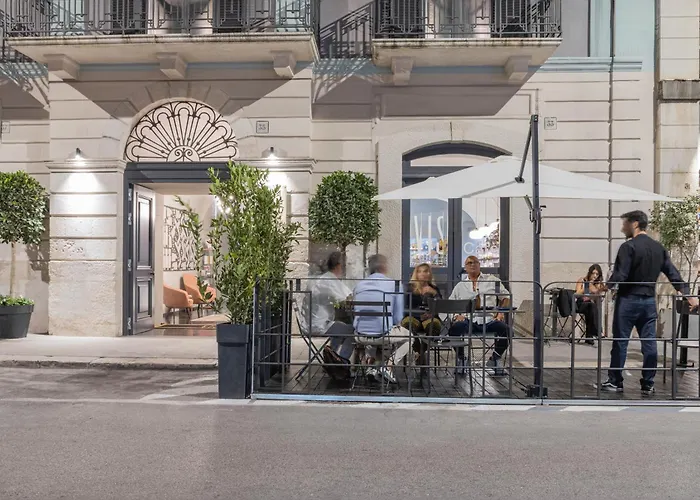 Vis Urban Suites&Spa