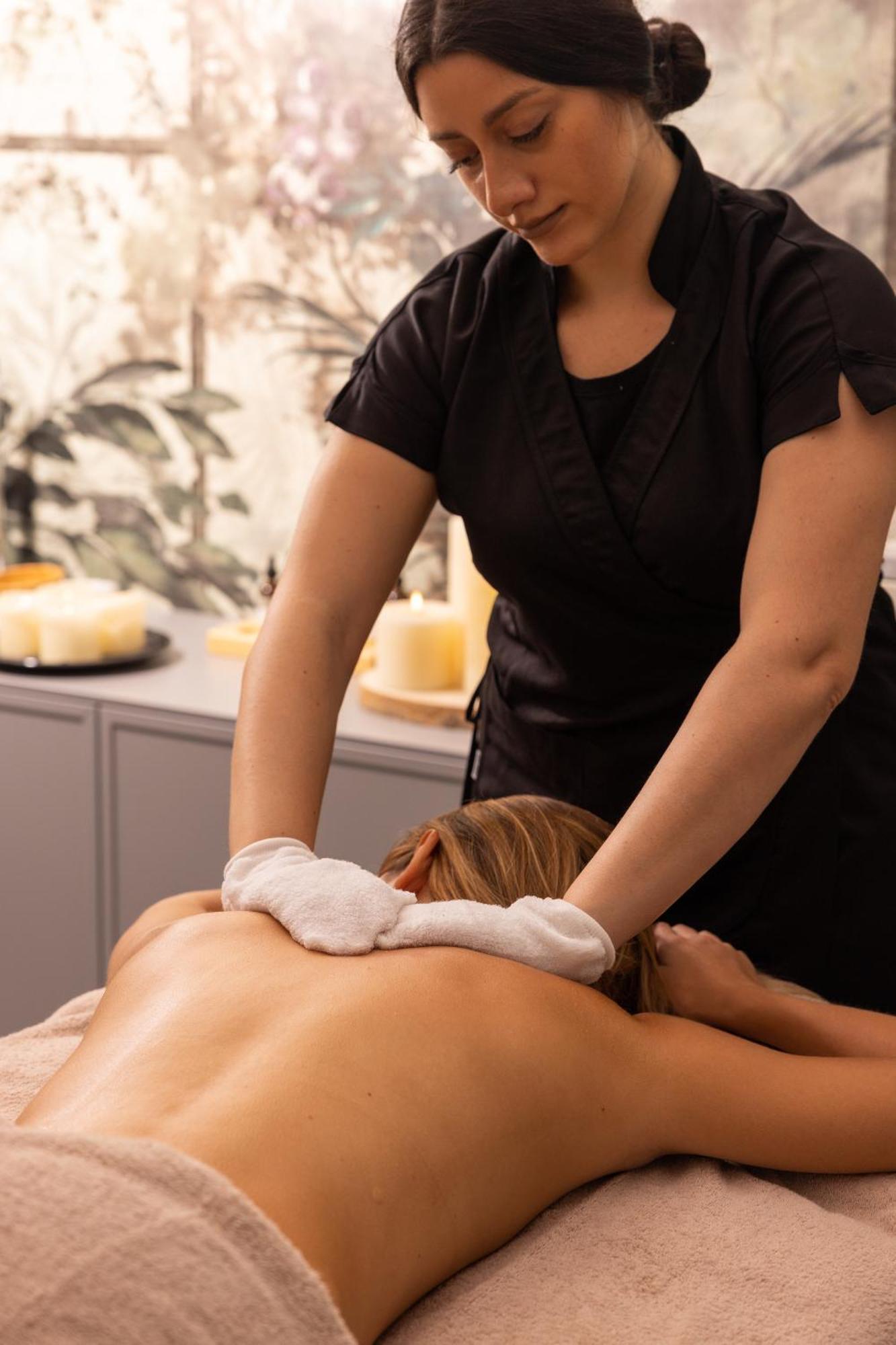 Vis Urban Suites&spa Appart hôtel Bari